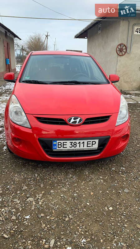 Хетчбек Hyundai i20 2012 в Снятині фото 11 Хетчбек Hyundai i20 2012 в Снятині