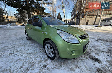 Хэтчбек Hyundai i20 2010 в Виннице