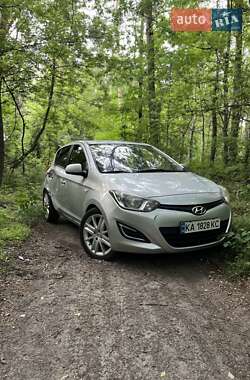 Хетчбек Hyundai i20 2012 в Березані