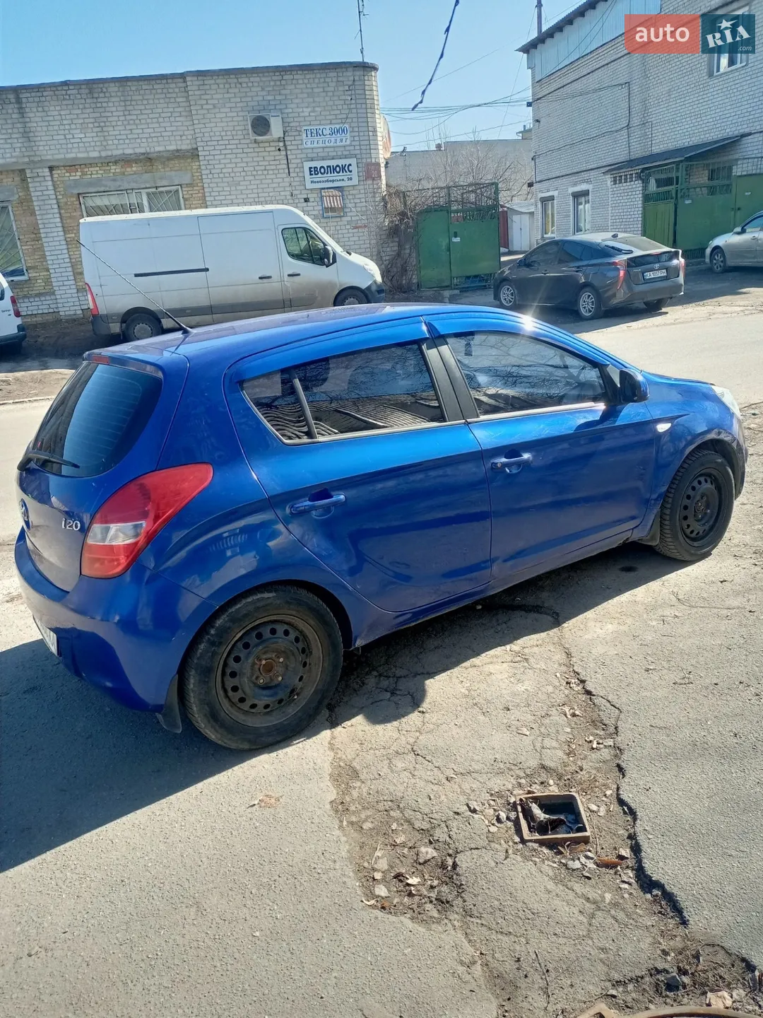 2011 Hyundai i20 - мініатюра 11