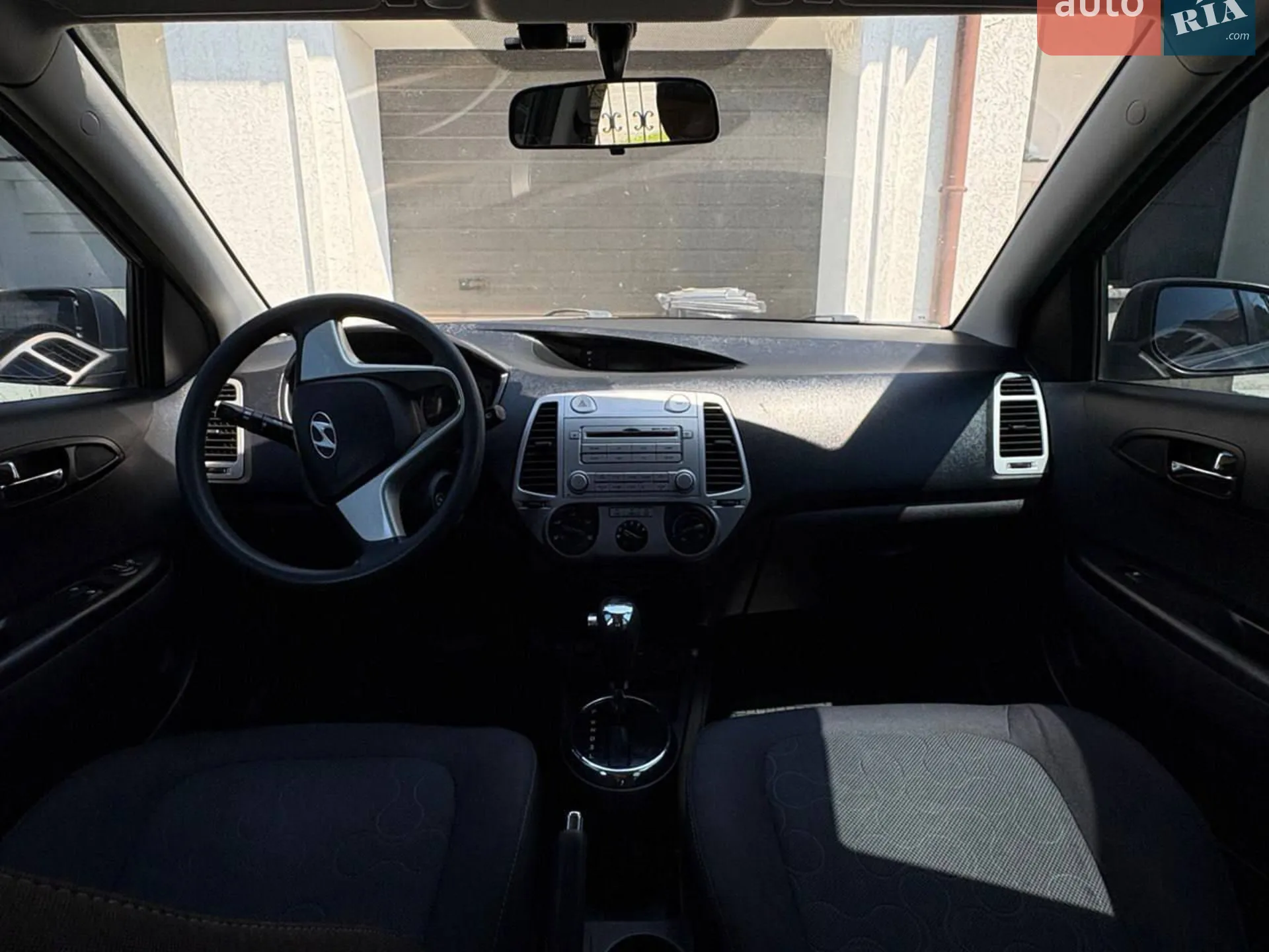 2010 Hyundai i20 - мініатюра 10