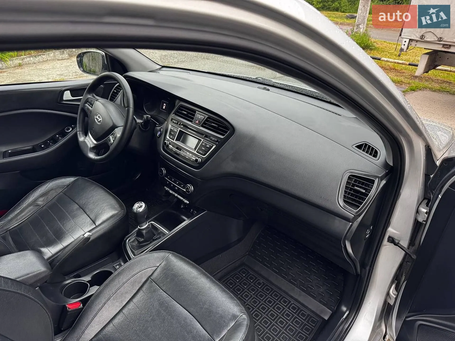 2015 Hyundai i20 - мініатюра 28