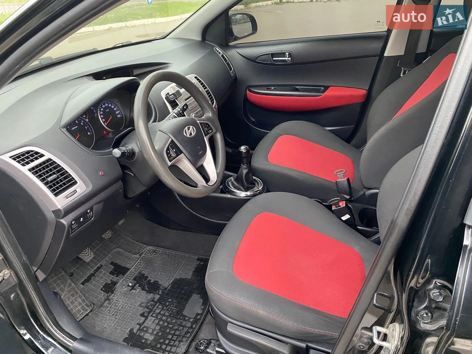 2011 Hyundai i20 - мініатюра 17