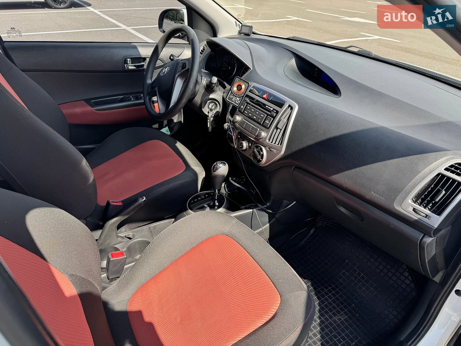 2014 Hyundai i20 - мініатюра 16