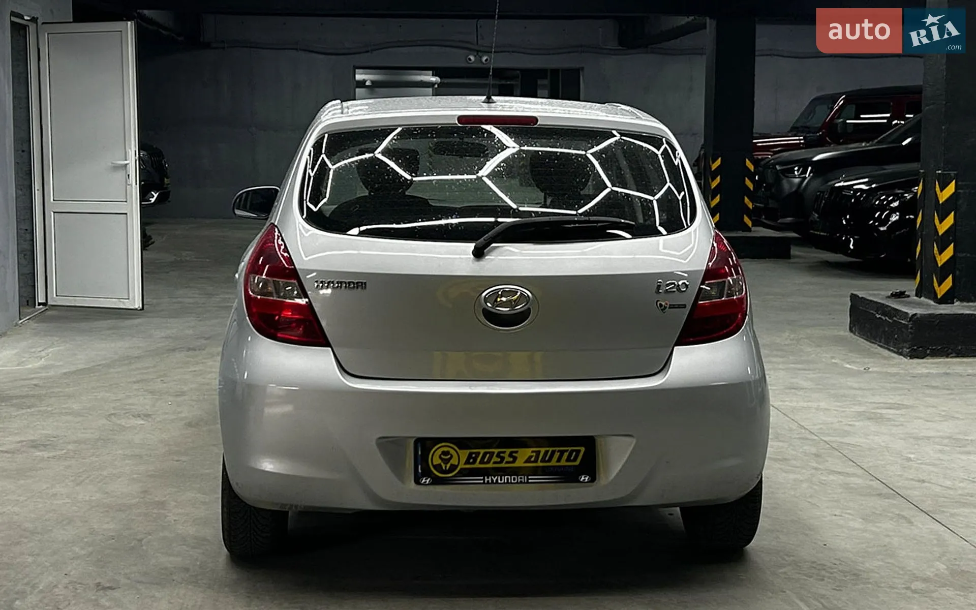 2010 Hyundai i20 - мініатюра 8