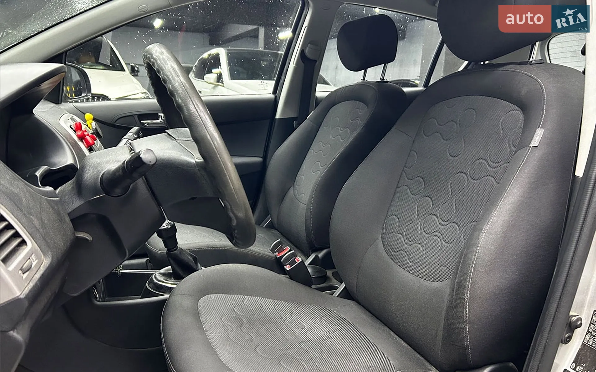 2010 Hyundai i20 - мініатюра 11