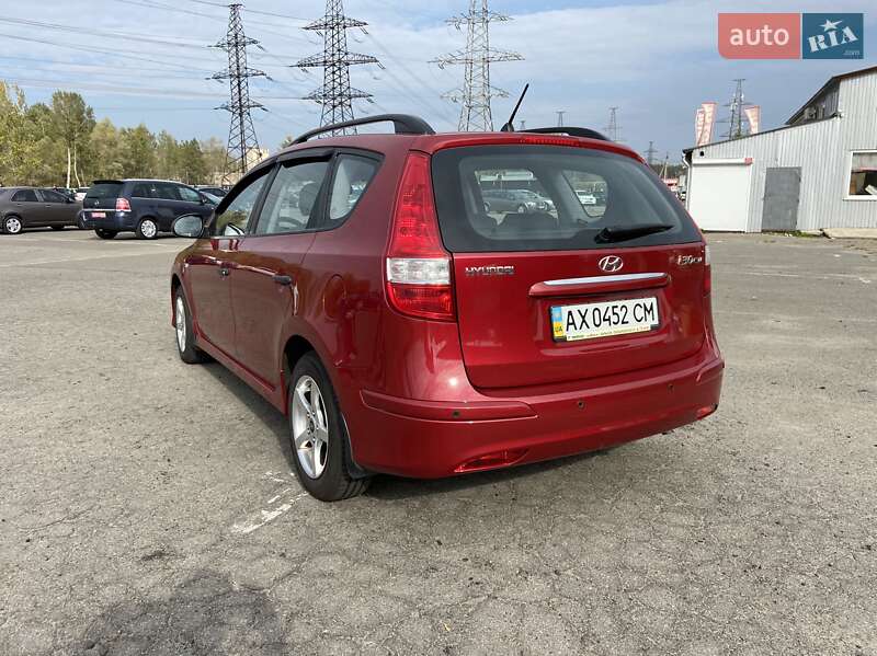 Универсал Hyundai i30 Wagon 2011 в Харькове