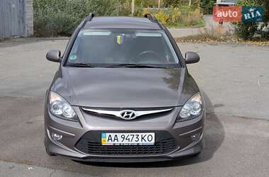 Универсал Hyundai i30 Wagon 2011 в 