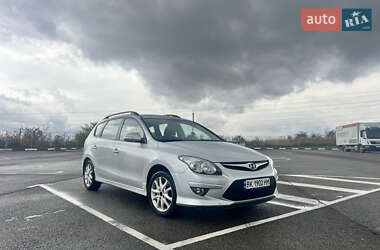 Hyundai i30 Wagon 2011