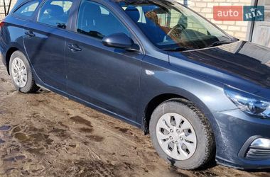 Универсал Hyundai i30 Wagon 2021 в Киеве