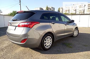 Универсал Hyundai i30 2014 в Одессе