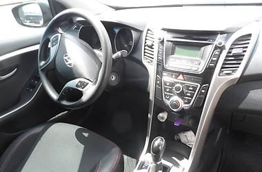 Хэтчбек Hyundai i30 2012 в Днепре