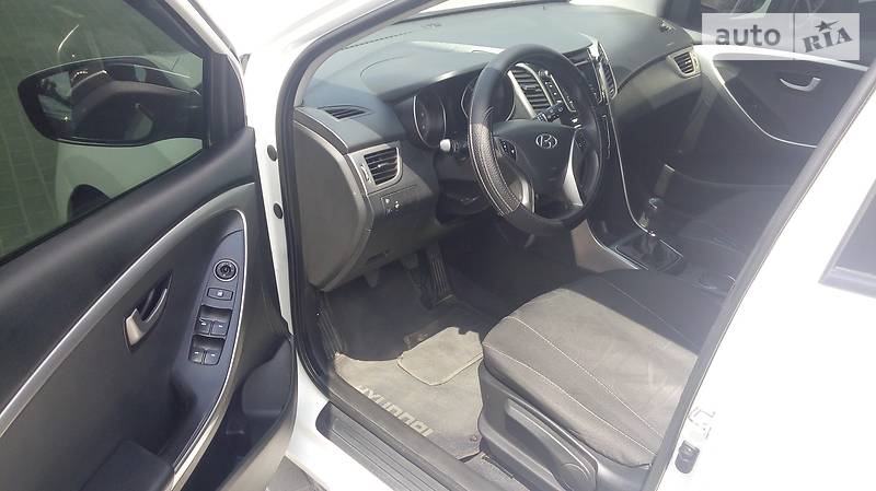 Hyundai i30  2012