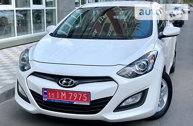 Хэтчбек Hyundai i30 2013 в 
