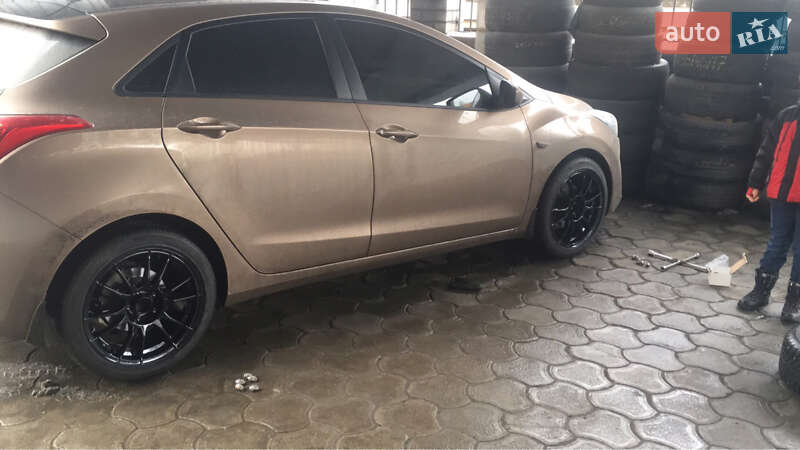 Хетчбек Hyundai i30 2013 в Ізмаїлі