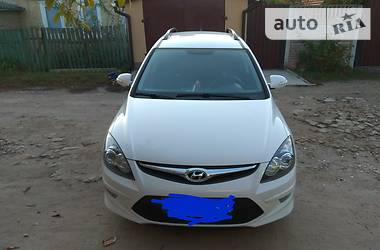 Универсал Hyundai i30 2012 в Черкассах