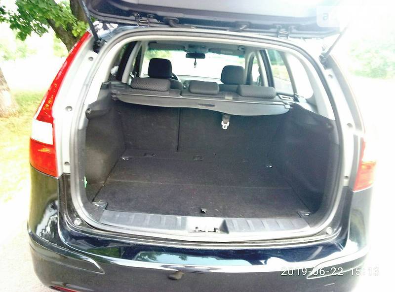 Універсал Hyundai i30 2011 в Києві фото 23 Універсал Hyundai i30 2011 в Києві