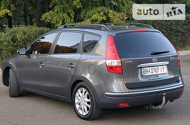 Универсал Hyundai i30 2009 в Одессе