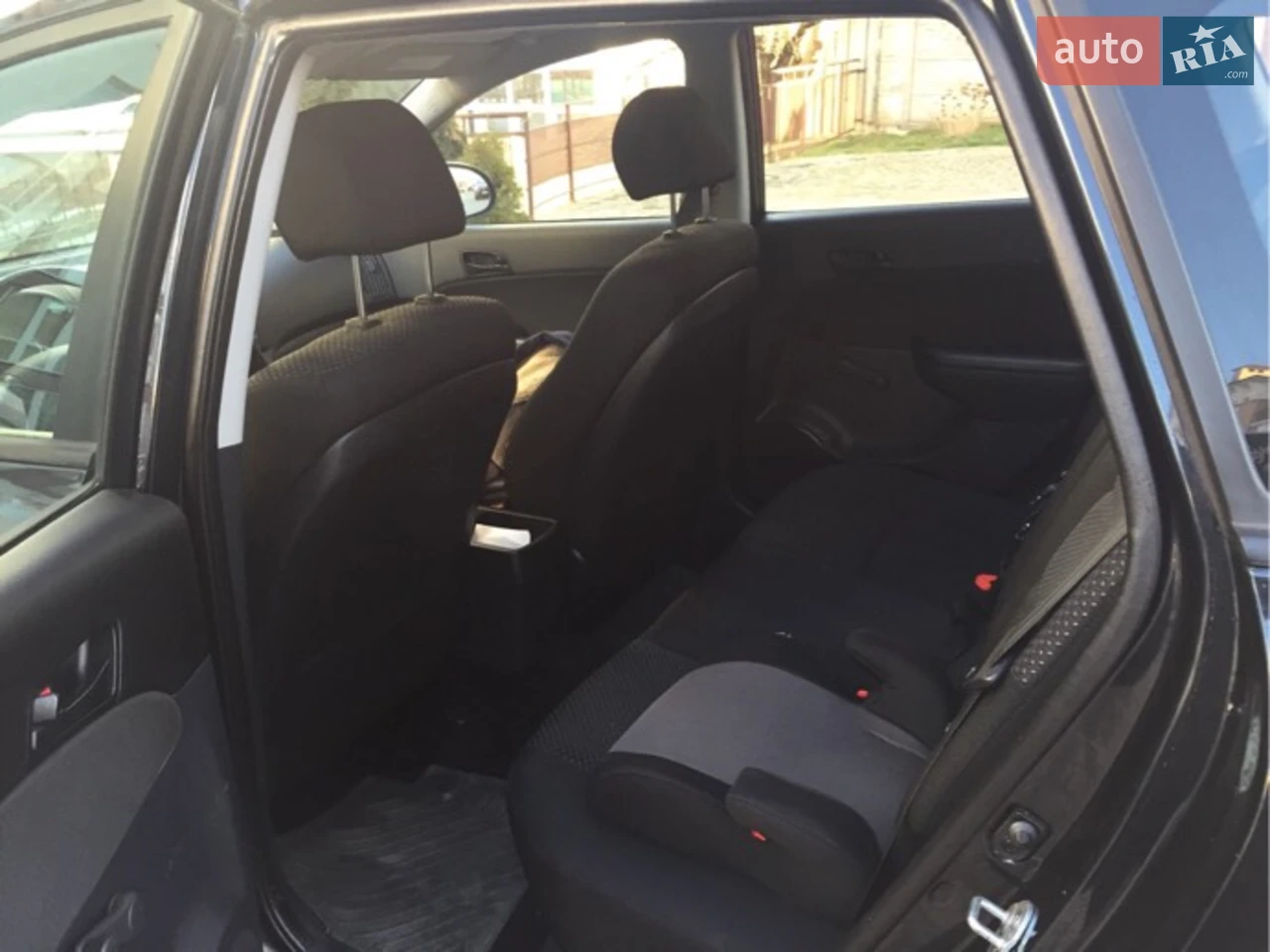 2010 Hyundai i30 - мініатюра 8