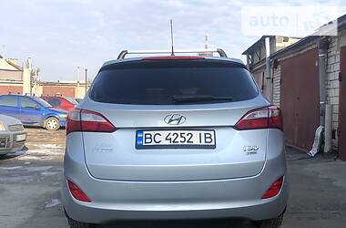 Универсал Hyundai i30 2014 в Львове