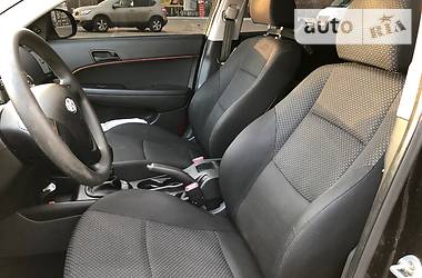 Хетчбек Hyundai i30 2011 в 