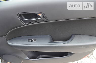 Хетчбек Hyundai i30 2009 в 
