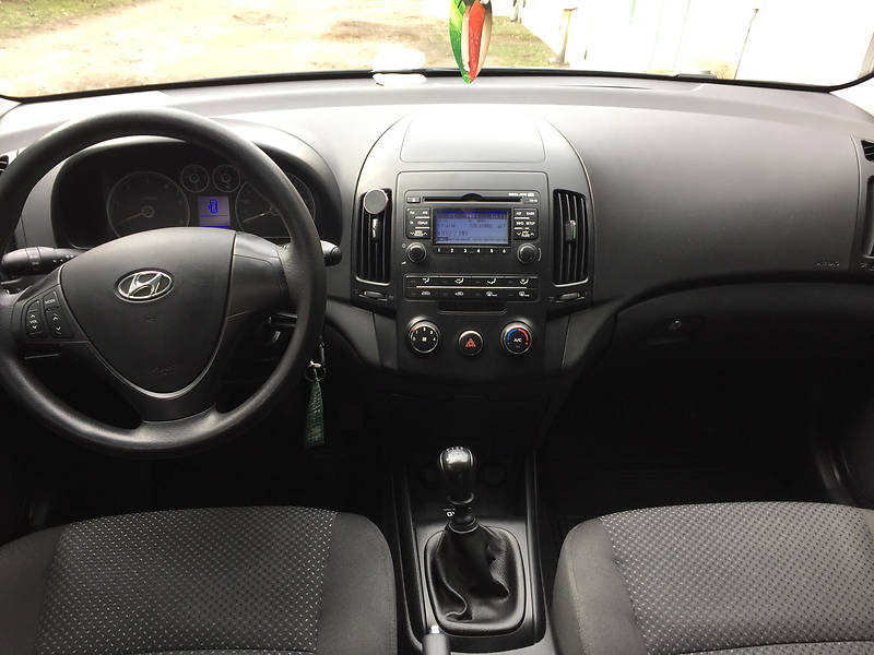 Хетчбек Hyundai i30 2010 в Рівному фото 23 Хетчбек Hyundai i30 2010 в Рівному