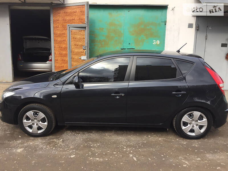 Хетчбек Hyundai i30 2010 в Рівному фото 27 Хетчбек Hyundai i30 2010 в Рівному
