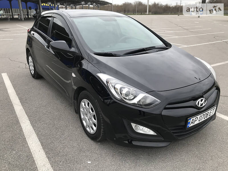 Хэтчбек Hyundai i30 2013 в Запорожье