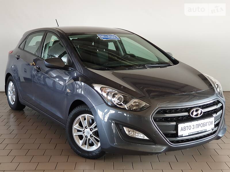 Хэтчбек Hyundai i30 2016 в Киеве