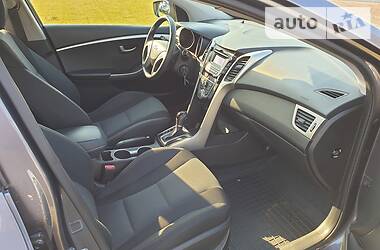 Хетчбек Hyundai i30 2016 в 