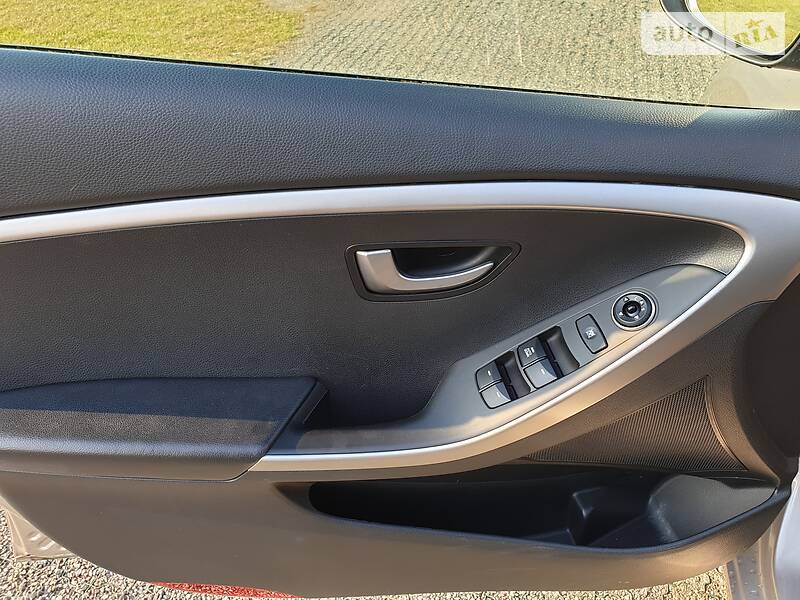 Хетчбек Hyundai i30 2016 в Києві
