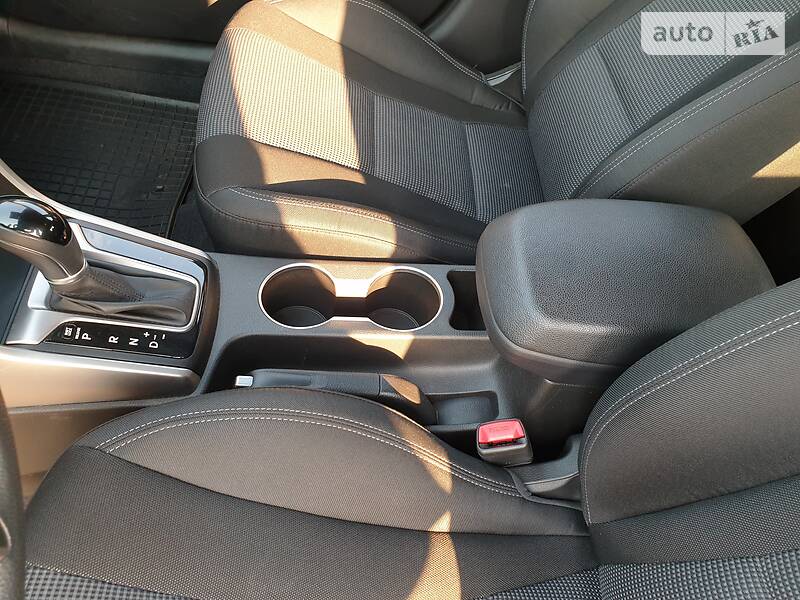 Хетчбек Hyundai i30 2016 в Києві
