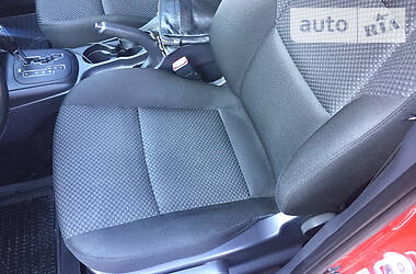 Хетчбек Hyundai i30 2010 в 
