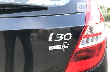 Хетчбек Hyundai i30 2009 в 