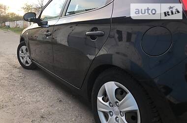Хетчбек Hyundai i30 2009 в 