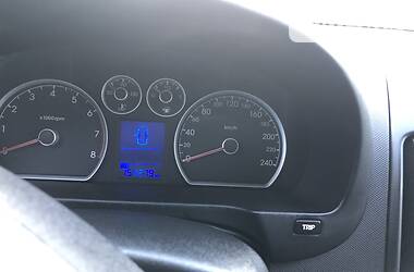 Хетчбек Hyundai i30 2009 в 