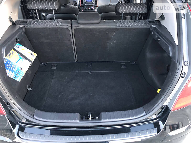 Хетчбек Hyundai i30 2011 в Києві