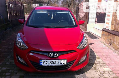 Хэтчбек Hyundai i30 2014 в Луцке