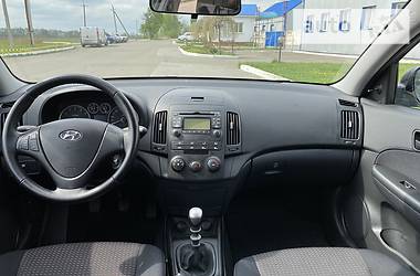 Універсал Hyundai i30 2009 в 