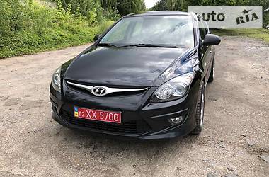 Хетчбек Hyundai i30 2011 в Луцьку