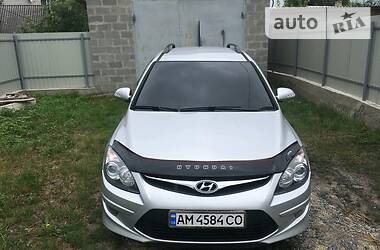 Універсал Hyundai i30 2012 в Чуднові