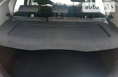 Хетчбек Hyundai i30 2010 в 