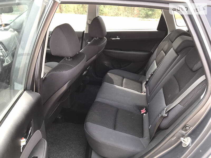 Универсал Hyundai i30 2010 в Бердичеве