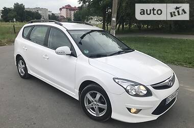 Універсал Hyundai i30 2012 в 