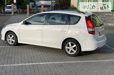 Універсал Hyundai i30 2012 в 