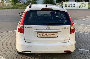 Універсал Hyundai i30 2012 в 