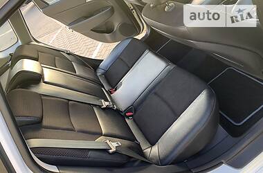 Універсал Hyundai i30 2012 в 