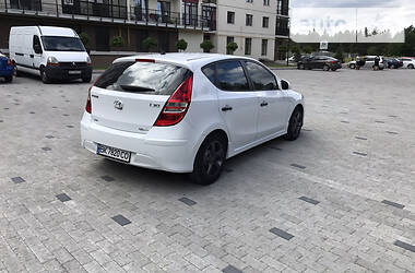 Хетчбек Hyundai i30 2010 в Києві