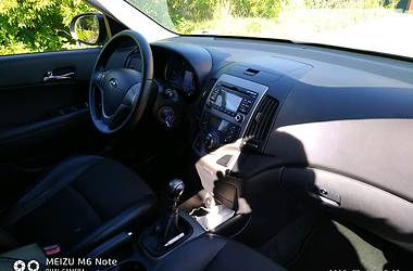 Универсал Hyundai i30 2008 в Староконстантинове